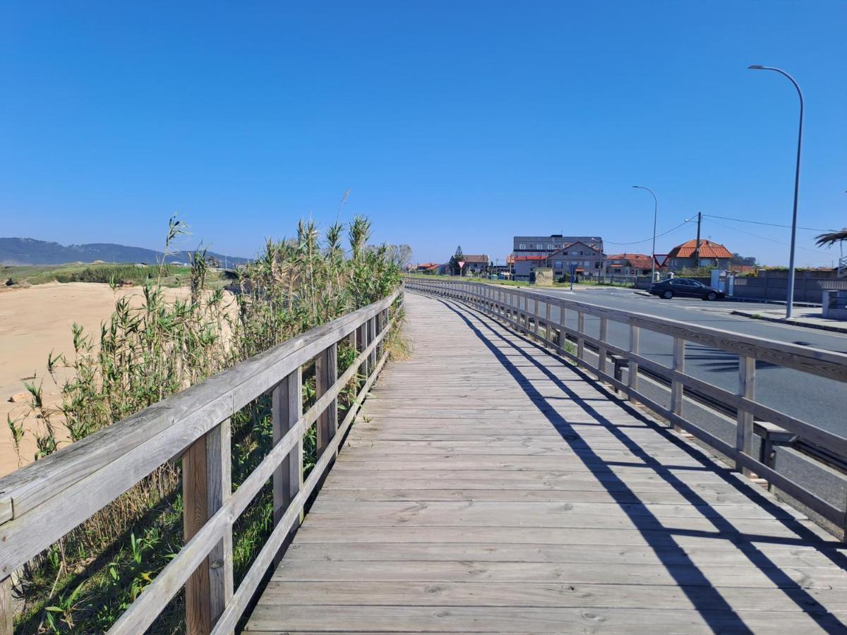 Playa de la LanzadaDesconectaengalicia La Lanzada, 200M Playaアパートメント エクステリア 写真